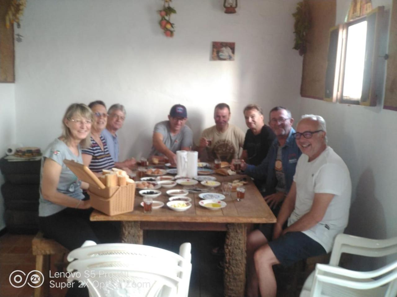 Maison D Hotes Tioute Chez Abdelmajid ภายนอก รูปภาพ